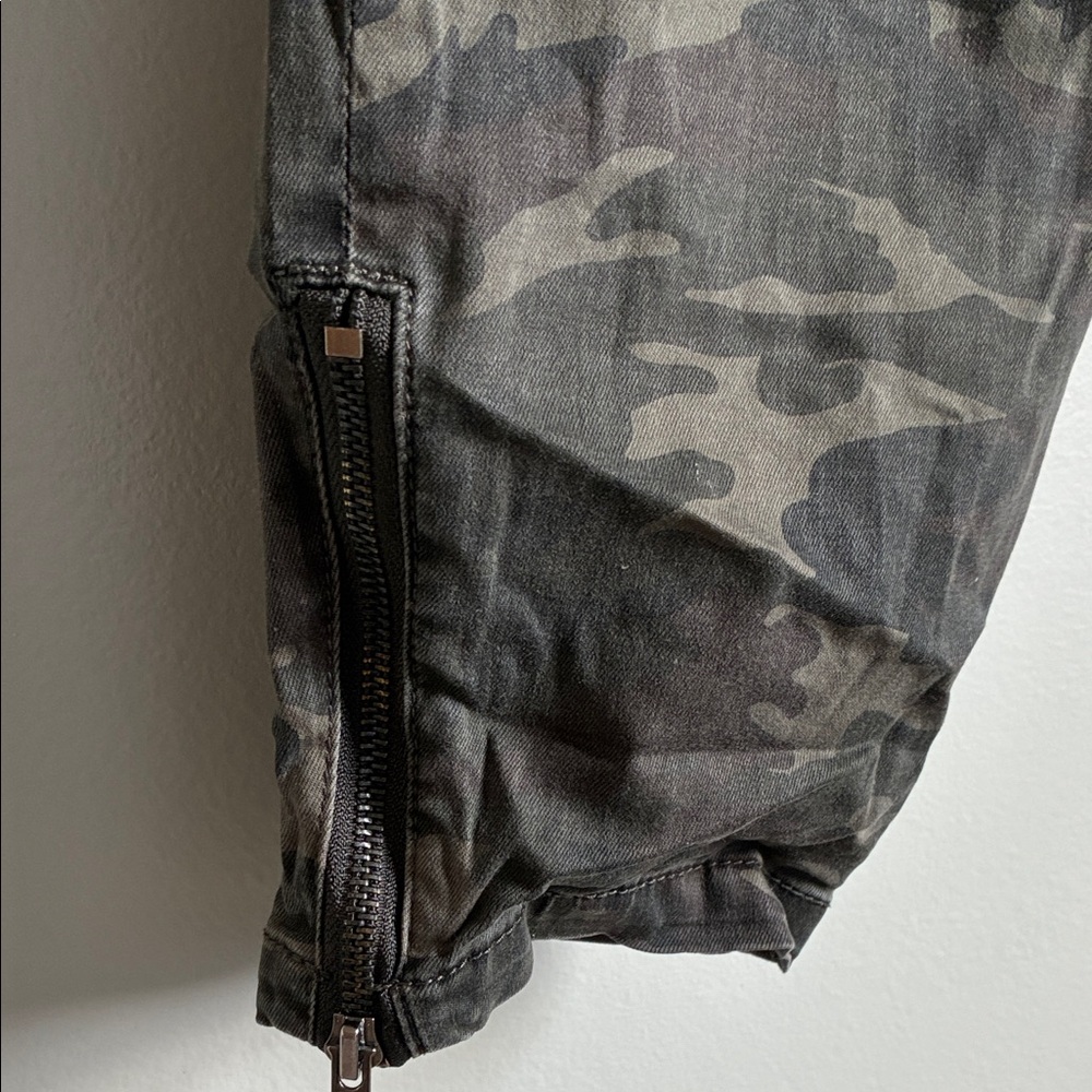 Kut from the Kloth Camouflage Ankle Skinny Jeans - Picture 3 of 9